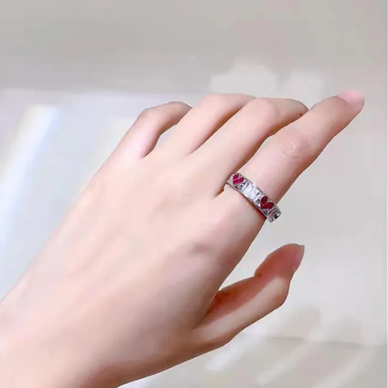 IceBox DC - Red Love Ring, High-End Personalized Jewelry, Fashionable Female Niche Design
