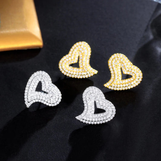 Iced Out Cubic Zirconia Heart Stud Earring for Women Hiphop Hollowed Out 3A Zircon Ear Studs