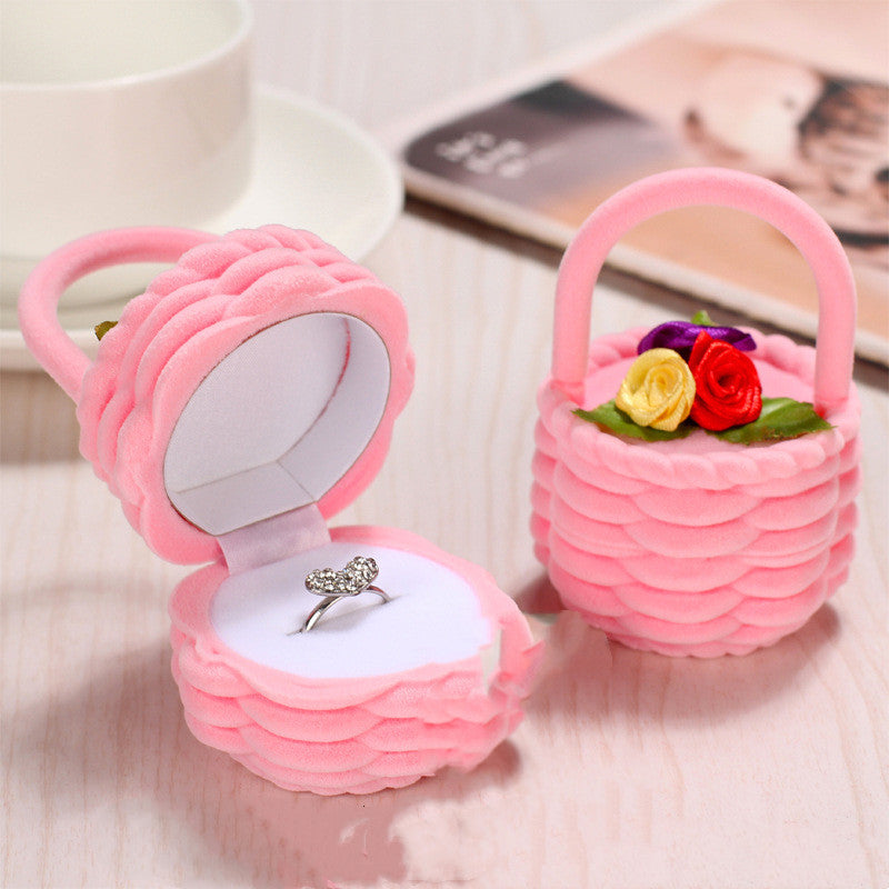 IceBox DC’s Every Day Valentine’s Day Adorable Velvet Basket Ring Holder in Lush Red and Blush Pink